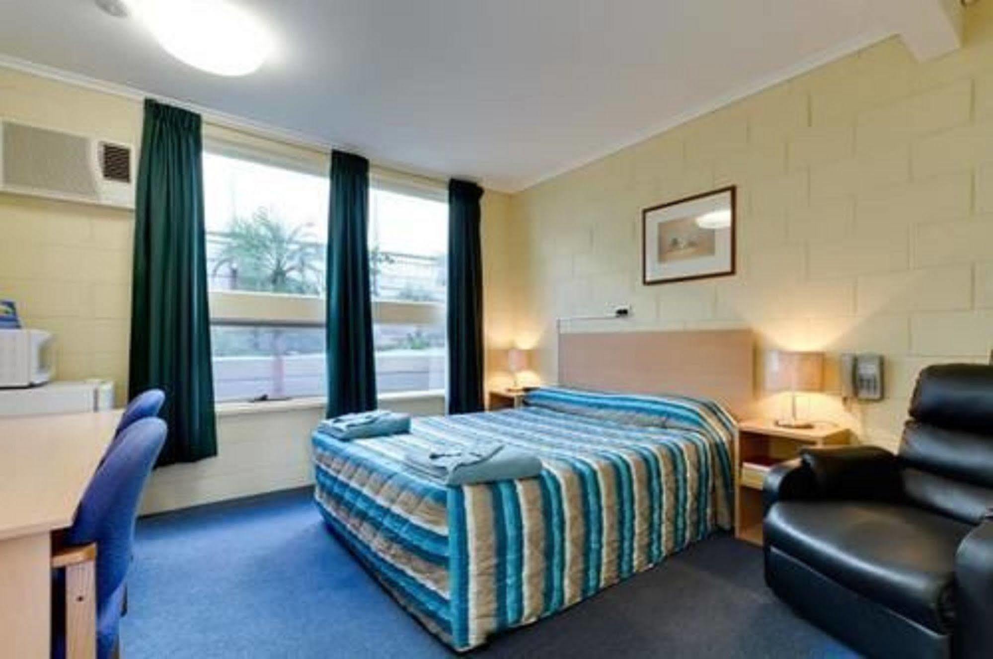 Enfield Motel Аделаида Экстерьер фото